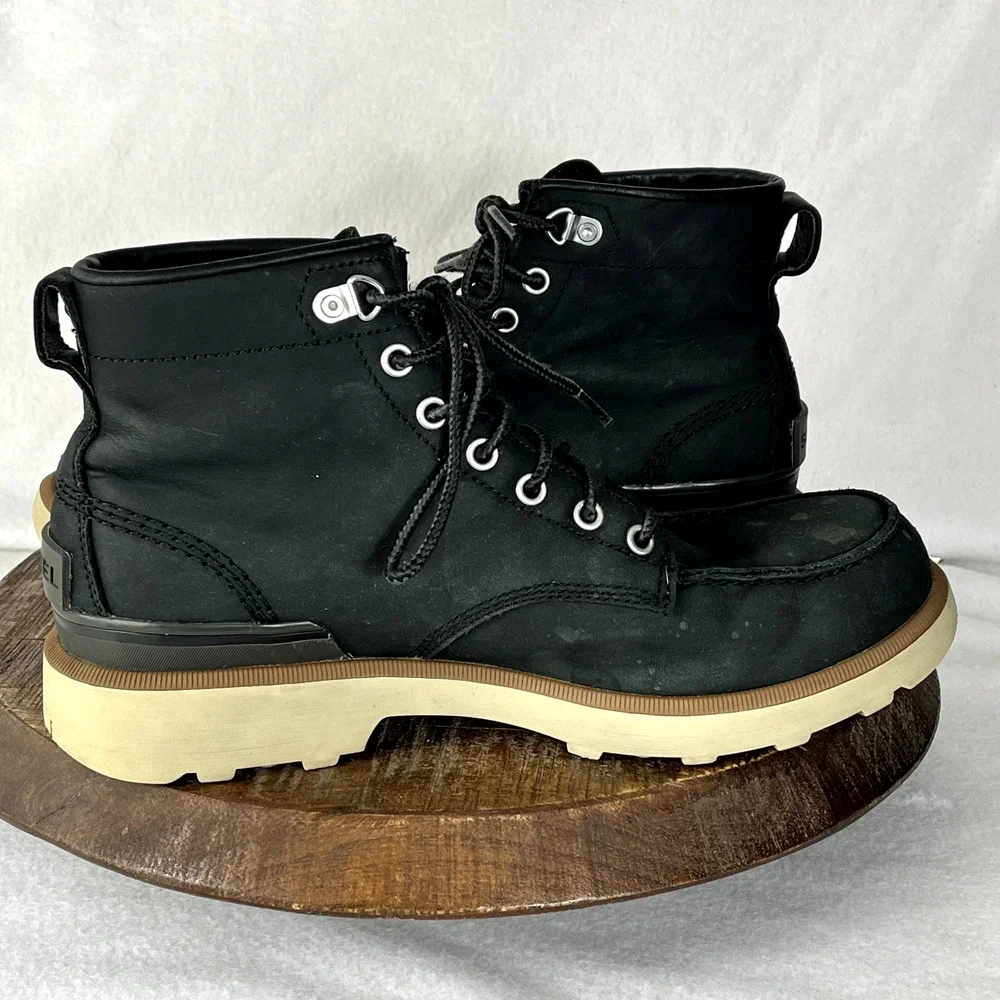 Sorel Boots Mens 9.5 Caribou Moc Black Nubuck Leather Waterproof Work Hiking
